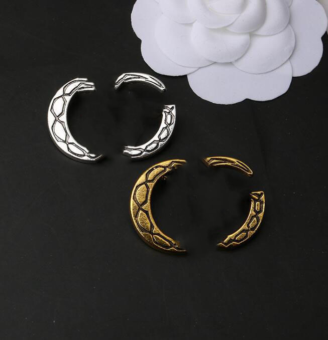 Brand Letter Brooches Designer Brooche Fashion 18K Gold Plated Mens Womens Crystal Rhinestone Pearl Brooch Wedding Jewelry
Brand Letter Brooches Designer Brooche Fashion 18K Gold Plated Mens Womens Crystal Rhinestone Pearl Brooch Wedding Jewelry