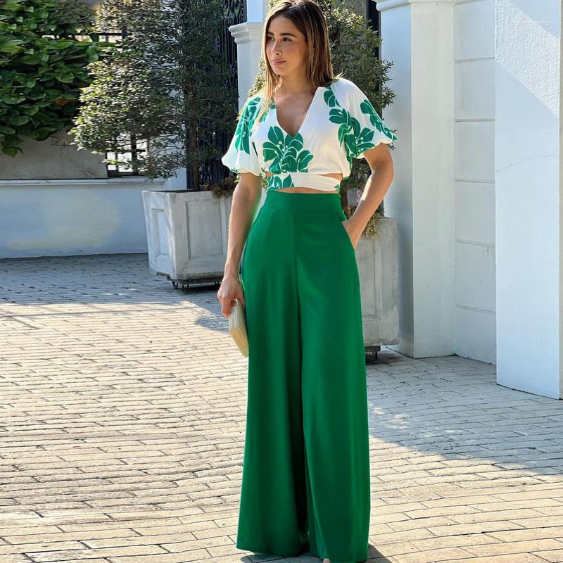 Women' Two Piece Pants KEXU Elegant Print Women' Set V Neck Crop Tops And Loose Wide Leg 2023 Spring Chic 2 Office Lady Outfit, Black
Women' Two Piece Pants KEXU Elegant Print Women' Set V Neck Crop Tops And Loose Wide Leg 2023 Spring Chic 2 Office Lady Outfit, Black