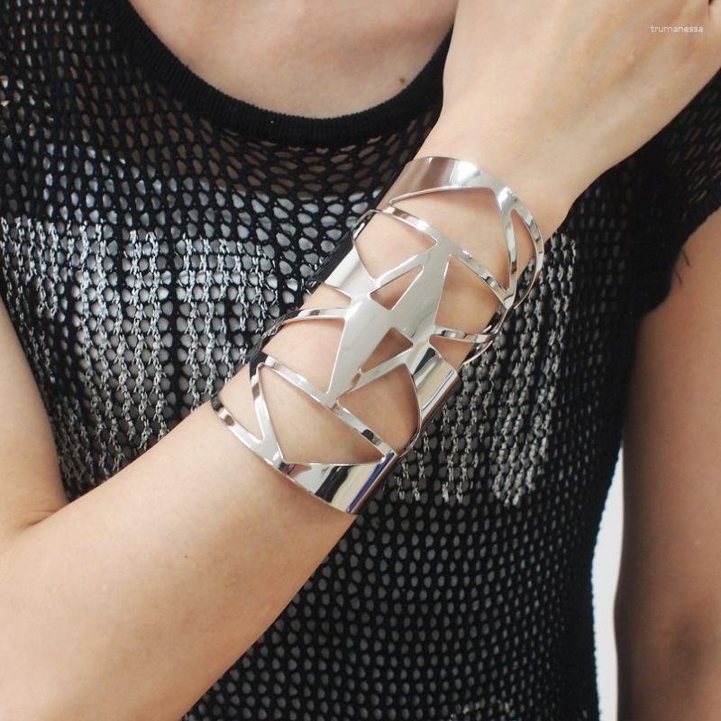 Bangle Geometric Alloy Smooth Surface Designer Wide Open Decorated Hollow Out Metal Bracelets BanglesBangle BangleBangle Raym22
Bangle Geometric Alloy Smooth Surface Designer Wide Open Decorated Hollow Out Metal Bracelets BanglesBangle BangleBangle Raym22