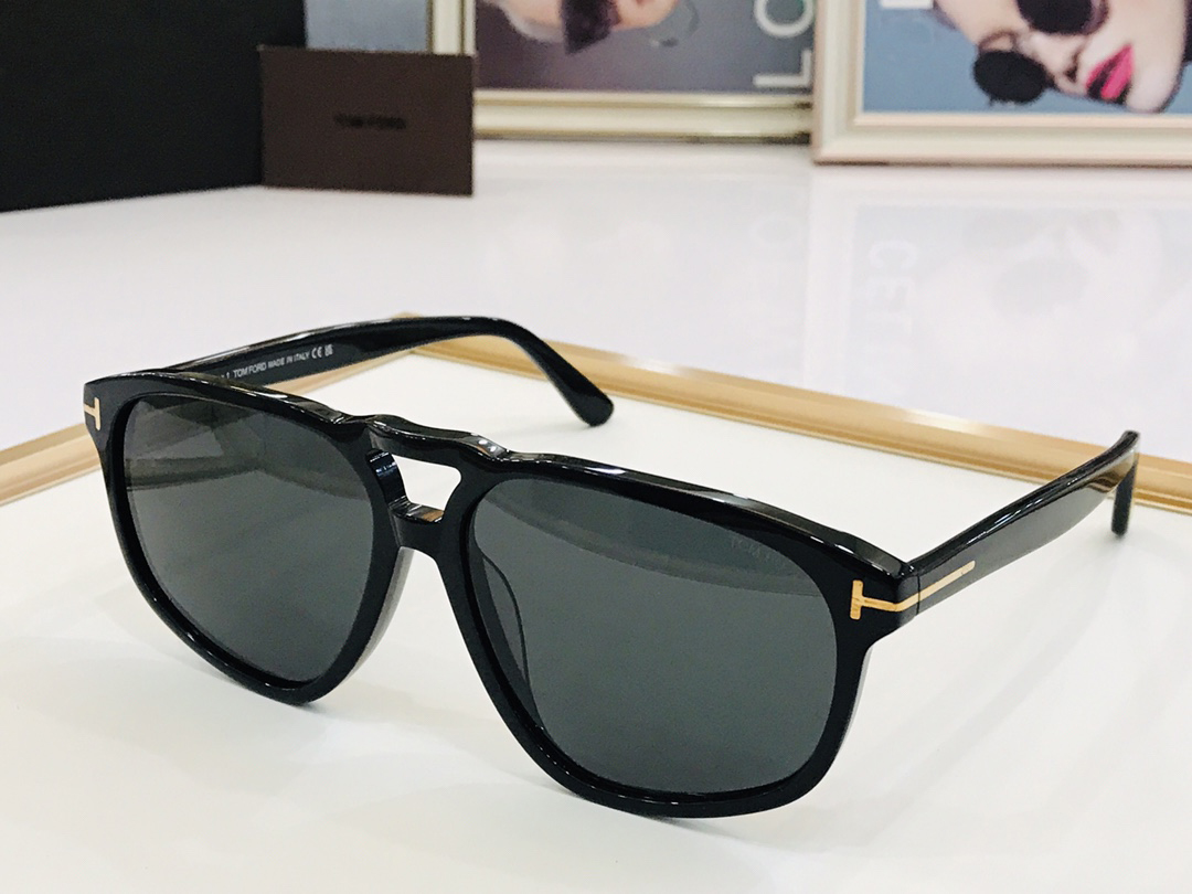 TOMFORD Sunglasses Plate Box Glasses Frame FORD Flat Glasses Full Frame Men's and Women's Sunglasses
TOMFORD Sunglasses Plate Box Glasses Frame FORD Flat Glasses Full Frame Men's and Women's Sunglasses