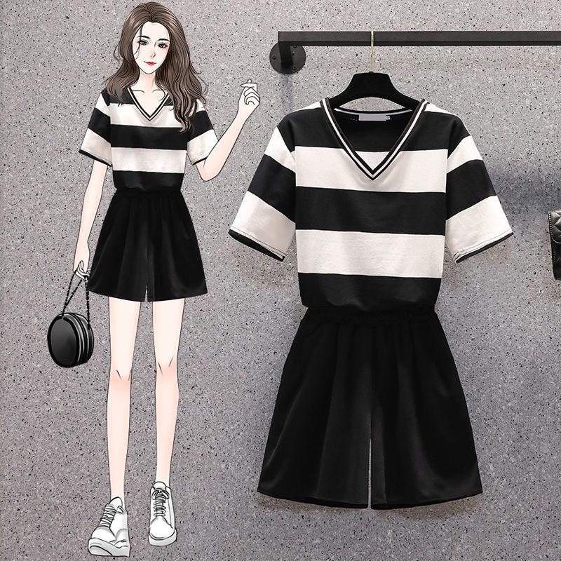 Women's Tracksuits Preppy Style Women 2 Pieces Set Loose Blue Green Black Striped Top Elastic Waist Wide Leg Short Sport Sets Summer
Women's Tracksuits Preppy Style Women 2 Pieces Set Loose Blue Green Black Striped Top Elastic Waist Wide Leg Short Sport Sets Summer