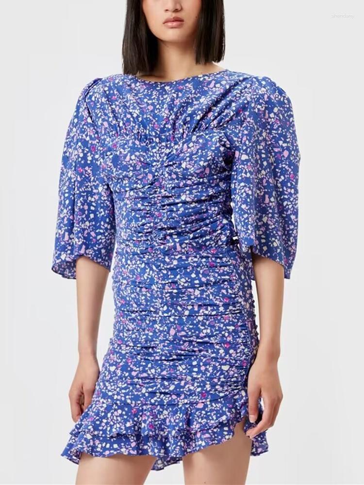 Work Dresses Women' Vintage Floral Print Silk Pleated Set 2023 Ladies Half Sleeve O-Neck Blouse Or Slim Fit Hem Ruffles Mini Skirt Suit
Work Dresses Women' Vintage Floral Print Silk Pleated Set 2023 Ladies Half Sleeve O-Neck Blouse Or Slim Fit Hem Ruffles Mini Skirt Suit