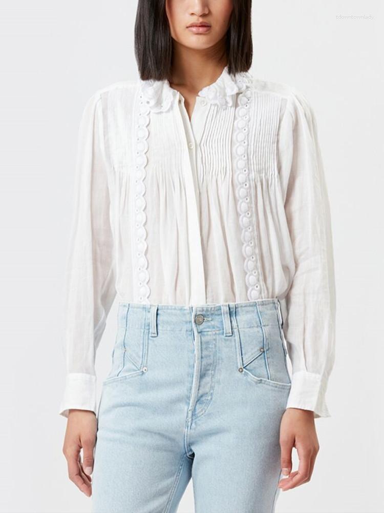 Women's Blouses Covered Buttons Women White Shirt Embroidery Trim Temperament Turn-down Collar Female Long Sleeve Chemise Blouse
Women's Blouses Covered Buttons Women White Shirt Embroidery Trim Temperament Turn-down Collar Female Long Sleeve Chemise Blouse