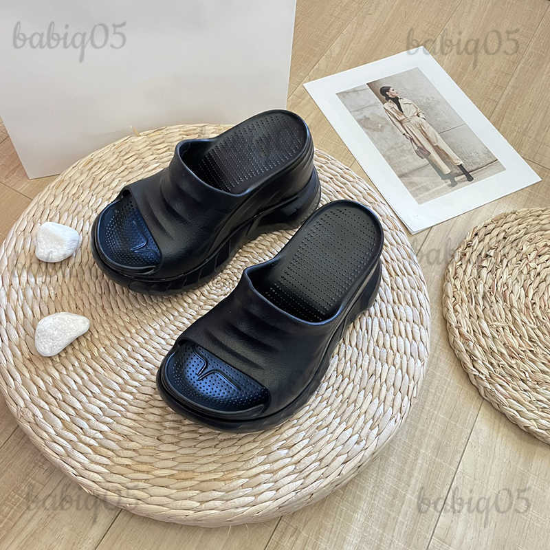 Slippers 2024 Summer Platform Wedge Sandals Black Outside Wearings Slides Beach Wearing Slippers T241114