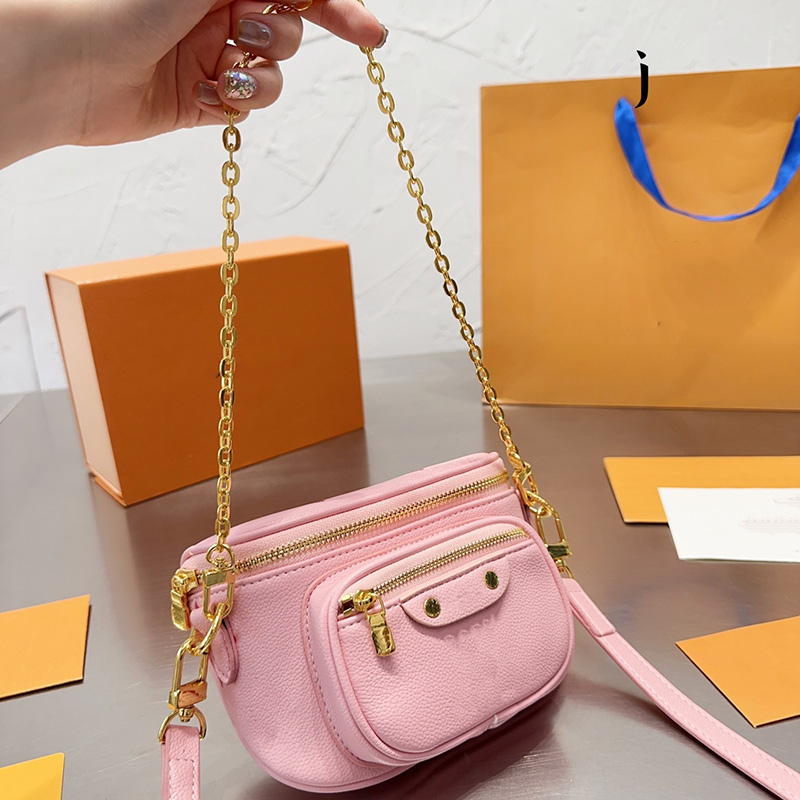 Classic Crossbody Party Chains Shoulder Bag Fashion Handbag Luxury High-Quality Cross Body Artwork Top Designer Handbags Shopping Shoulder Bags, Pink
Classic Crossbody Party Chains Shoulder Bag Fashion Handbag Luxury High-Quality Cross Body Artwork Top Designer Handbags Shopping Shoulder Bags, Pink