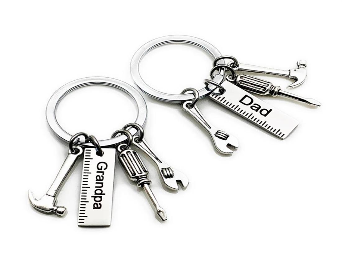 50pcs lot New Stainless Steel Dad Tools Keychain Grandpa Hammer Screwdriver Keyring Father Day Gifts1 85 W2207f3819232
50pcs lot New Stainless Steel Dad Tools Keychain Grandpa Hammer Screwdriver Keyring Father Day Gifts1 85 W2207f3819232