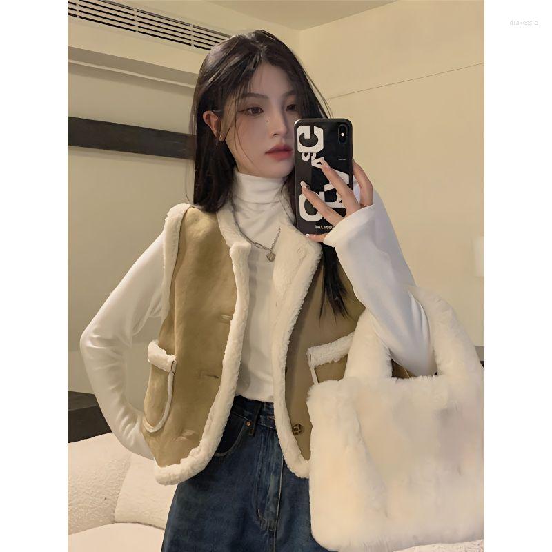 Women' Fur 2023 Women Sleeveless Jacket Faux Vest Winter All-match Solid Color Round Collar Single Breasted Pockets Vestido M474, Camel
Women' Fur 2023 Women Sleeveless Jacket Faux Vest Winter All-match Solid Color Round Collar Single Breasted Pockets Vestido M474, Camel