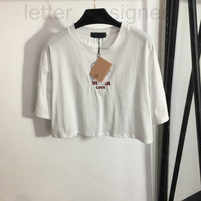Women's T-Shirt designer 23ss Womens womens clothing tee Round neck Pure cotton Love embroidered hollow iron drill short sleeve T-shirt top High quality
Women's T-Shirt designer 23ss Womens womens clothing tee Round neck Pure cotton Love embroidered hollow iron drill short sleeve T-shirt top High quality