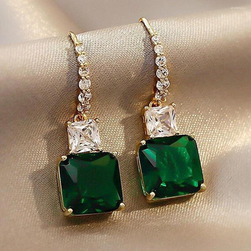 Stud Earrings Classic Female 925 Sterling Silver Square Emerald Inlaid Cubic Zircon For Women Promise Love Wedding Jewelry
Stud Earrings Classic Female 925 Sterling Silver Square Emerald Inlaid Cubic Zircon For Women Promise Love Wedding Jewelry