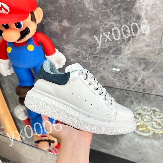 Top Hot Luxury Designers sneaker Casual Shoe Sole White Black Leather Womens mens high-quality Flat Lace Up Trainers sneakers size 35-46, 09
Top Hot Luxury Designers sneaker Casual Shoe Sole White Black Leather Womens mens high-quality Flat Lace Up Trainers sneakers size 35-46, 09