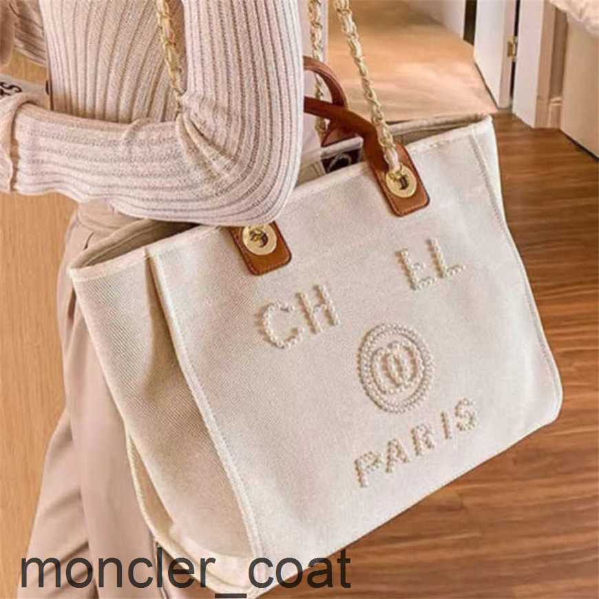 Evening Bags 80% Off Women's Luxury Classic Canvas Beach Bag Designers Female Large Backpacks Capacity Small Chain Packs Big Shopping Handbags 0p9f Aoid, Sky blue
Evening Bags 80% Off Women's Luxury Classic Canvas Beach Bag Designers Female Large Backpacks Capacity Small Chain Packs Big Shopping Handbags 0p9f Aoid, Sky blue