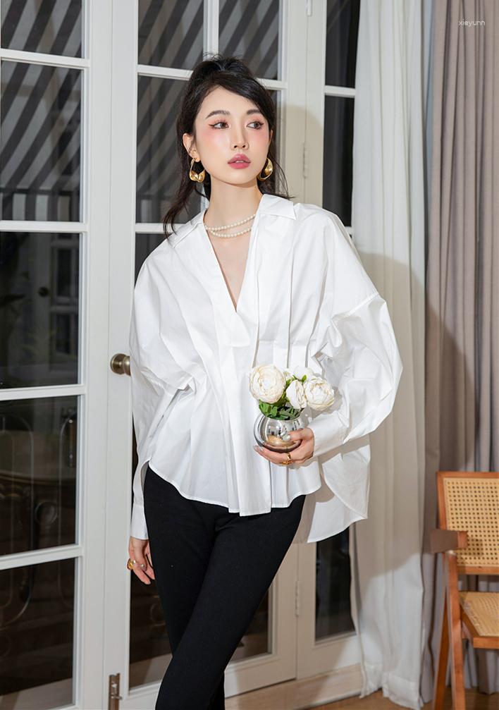 Women's Blouses SuperAen Three-dimensional Cut Delicate And Soft Cotton Top V-neck Long Sleeve Autumn Shirt For Women, White
Women's Blouses SuperAen Three-dimensional Cut Delicate And Soft Cotton Top V-neck Long Sleeve Autumn Shirt For Women, White