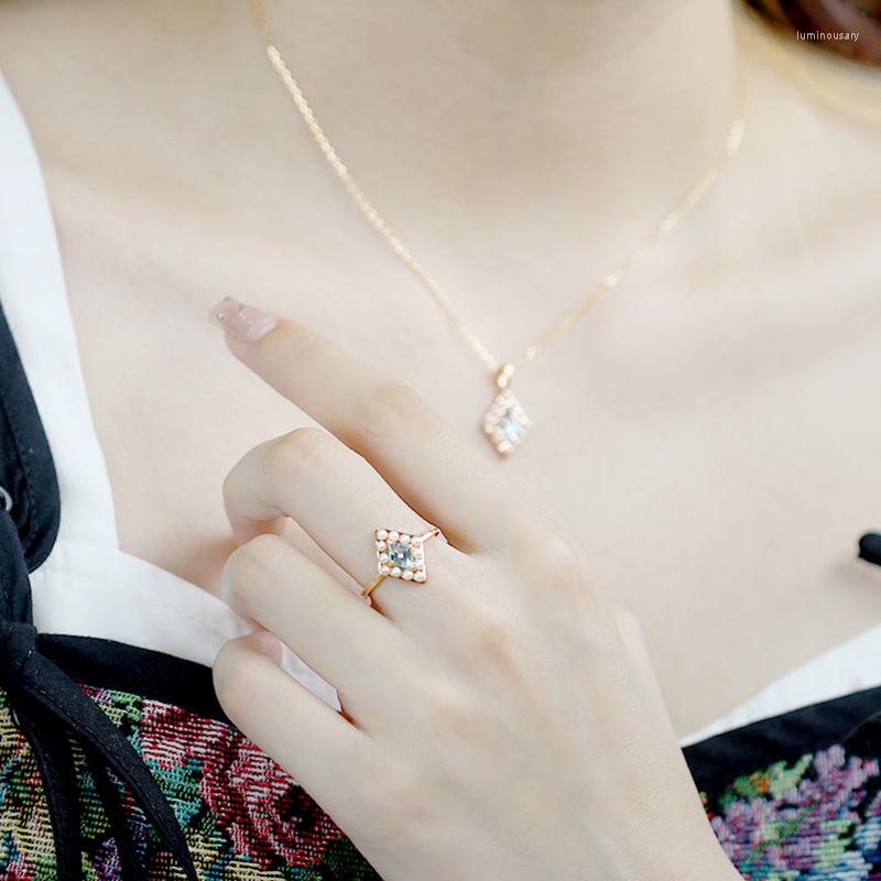 Cluster Rings LAMOON Wedding Ring Women Accessories Natural Topaz Sterling Silver K Gold Plated Luxury Bijoux Fine Jewelry Party RI023
Cluster Rings LAMOON Wedding Ring Women Accessories Natural Topaz Sterling Silver K Gold Plated Luxury Bijoux Fine Jewelry Party RI023
