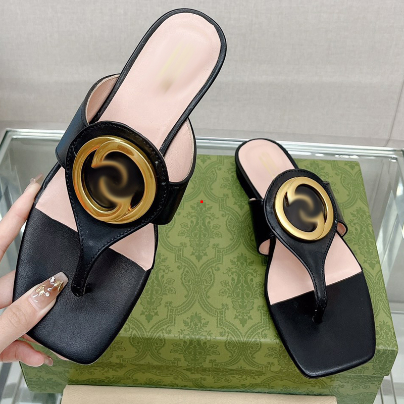 2023 Fashion Designer Slippers Men's and women's casual beach Sandals Soft-bottomed Slippers Foam ochre Slippers Luxury slippers Breathable Waterproof -546, Picture color
2023 Fashion Designer Slippers Men's and women's casual beach Sandals Soft-bottomed Slippers Foam ochre Slippers Luxury slippers Breathable Waterproof -546, Picture color