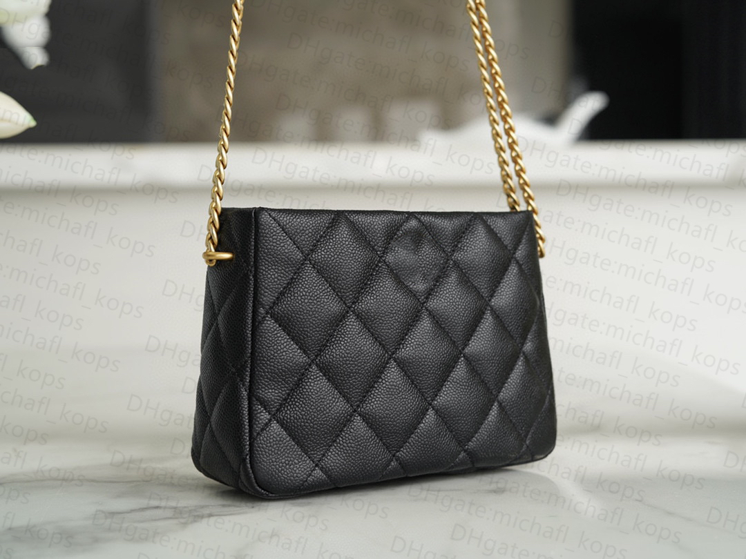 10A top mirror quality hobo bag diamond pattern shoulder bag for women Caviar skin metal buckle opening metal chain designer interior steel seal serial luxury bag, White caviar
10A top mirror quality hobo bag diamond pattern shoulder bag for women Caviar skin metal buckle opening metal chain designer interior steel seal serial luxury bag, White caviar