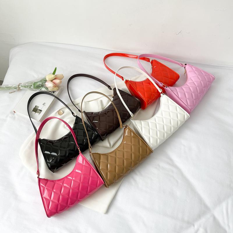 Evening Bags For Women Retro Casual Totes Shoulder Glossy Solid PU Leather Shopper Bag Female Rhombic Luxury Designer Handbags, Red
Evening Bags For Women Retro Casual Totes Shoulder Glossy Solid PU Leather Shopper Bag Female Rhombic Luxury Designer Handbags, Red