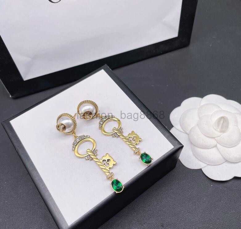 2023 Chic Double Letter Charm Earrings With Gift Box Embossed Stamp Studs Eardrop Dangler For Women Party Anniversary