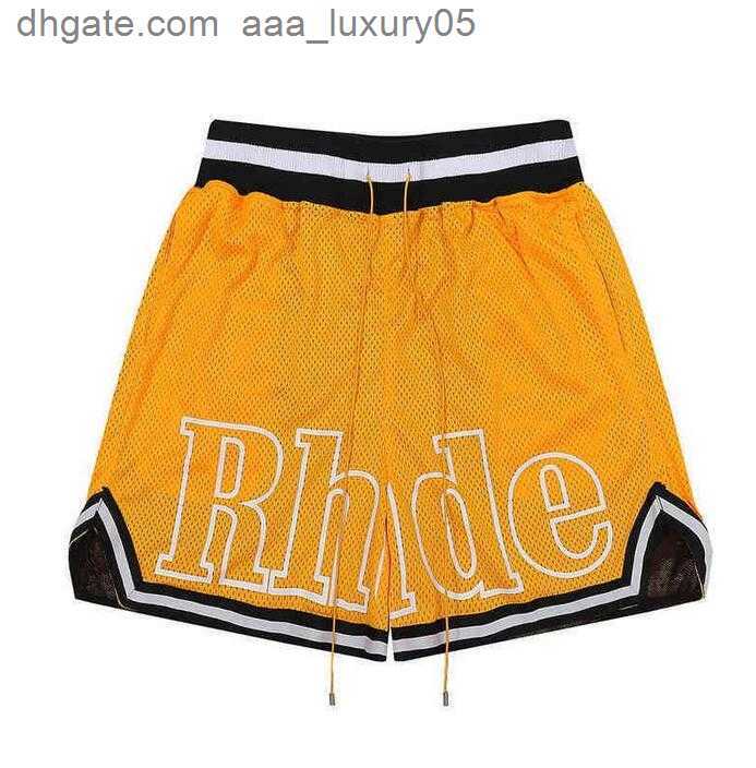 Designer Rhude Men's Shorts Summer Fashion Beach Pants Men High Quality Street Wear Red Blue Black Purple Pants Mens Loose Short size S
Designer Rhude Men's Shorts Summer Fashion Beach Pants Men High Quality Street Wear Red Blue Black Purple Pants Mens Loose Short size S