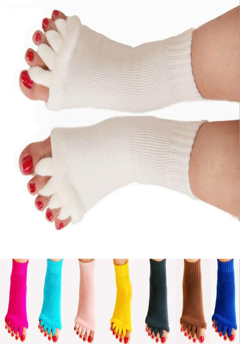 1 pair of fivetoed separator socks hallux valgus corrector thumb capsule adjuster foot care orthopedic correction socks9819613, White
1 pair of fivetoed separator socks hallux valgus corrector thumb capsule adjuster foot care orthopedic correction socks9819613, White