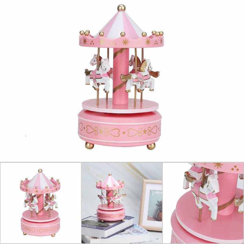 Novelty Items Merry-go-round Music Boxes Wooden Horse Roundabout Carousel Musical Box Plastic Christmas Gift Horse Carousel Box Home Decor 230621