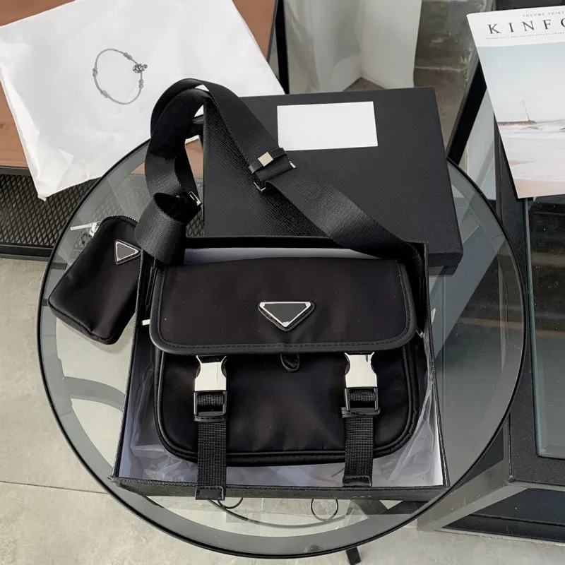 luxury designer crossbody zipper bags mens briefcases fashion brand new messenger shoulder bag black purses ladies envelope bagss Top 2023