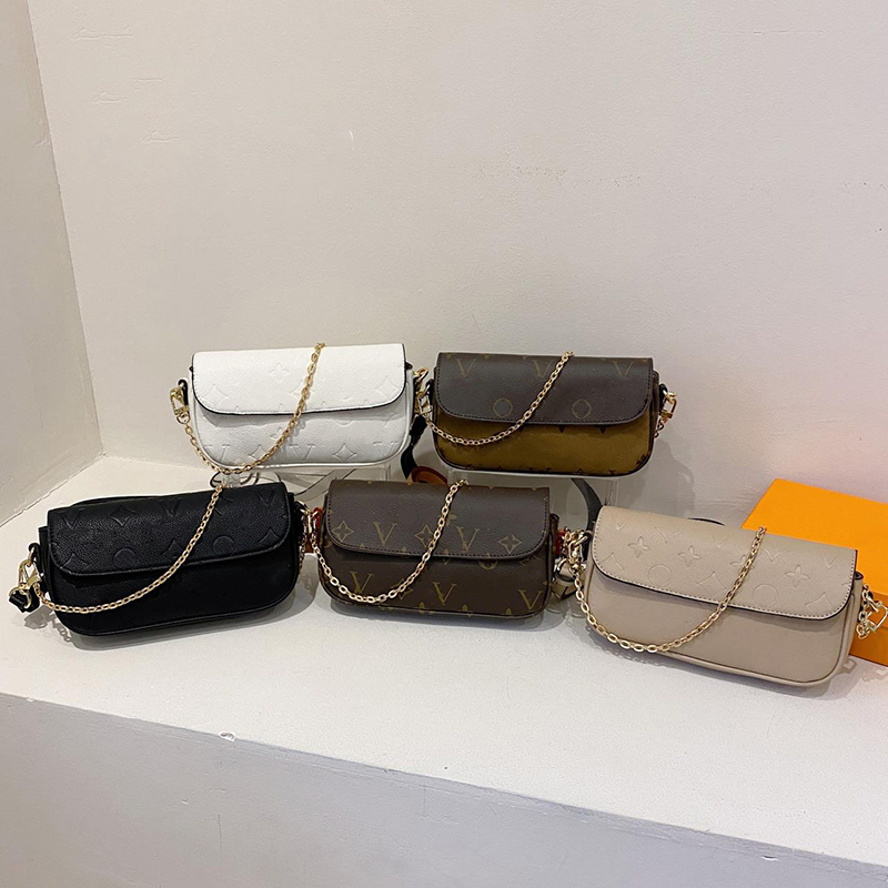 Women Shoulder Bag Designers Handbag Messenger Totes Fashion Metallic Handbags Classic Gift Wholesale Soft Leather Travel Vacation Holiday Party New high quality, White printing
Women Shoulder Bag Designers Handbag Messenger Totes Fashion Metallic Handbags Classic Gift Wholesale Soft Leather Travel Vacation Holiday Party New high quality, White printing