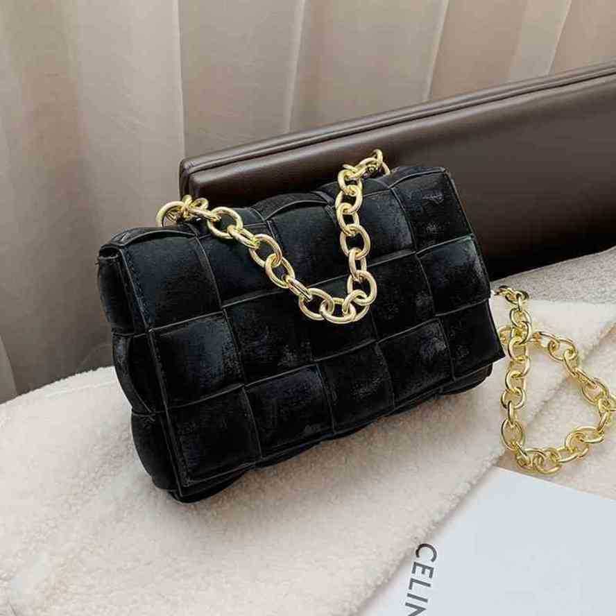 Designer Bottegas Bags Venetas Cassettes Handbags 2023 Spring Autumn Home Chain Satchel Woven Pillow Womens Messenger Versatile Cassettes Velvet, Black
Designer Bottegas Bags Venetas Cassettes Handbags 2023 Spring Autumn Home Chain Satchel Woven Pillow Womens Messenger Versatile Cassettes Velvet, Black