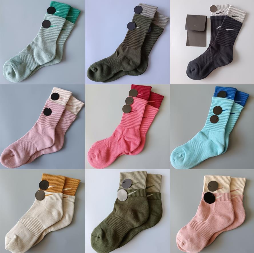 Mens socks designer colorful womens socks candy color breathable sweat wicking couple socks NK print, Mix color
Mens socks designer colorful womens socks candy color breathable sweat wicking couple socks NK print, Mix color