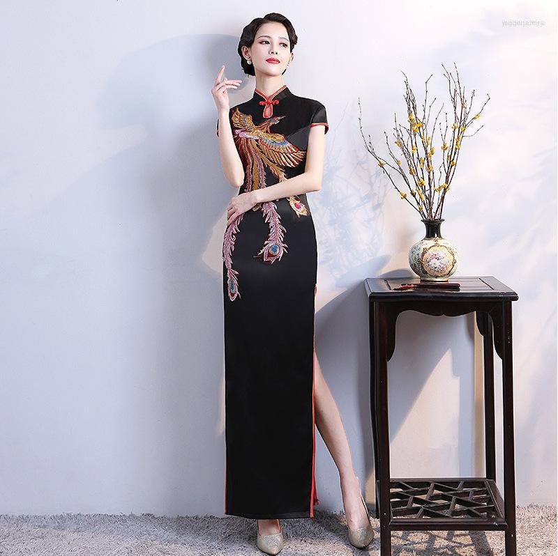 Ethnic Clothing Women Exquisite Phoenix Appliques Long Qipao Sexy Slim Short Sleeve Novelty Cheongsam Elegant Mandarin Collar Formal Party
Ethnic Clothing Women Exquisite Phoenix Appliques Long Qipao Sexy Slim Short Sleeve Novelty Cheongsam Elegant Mandarin Collar Formal Party