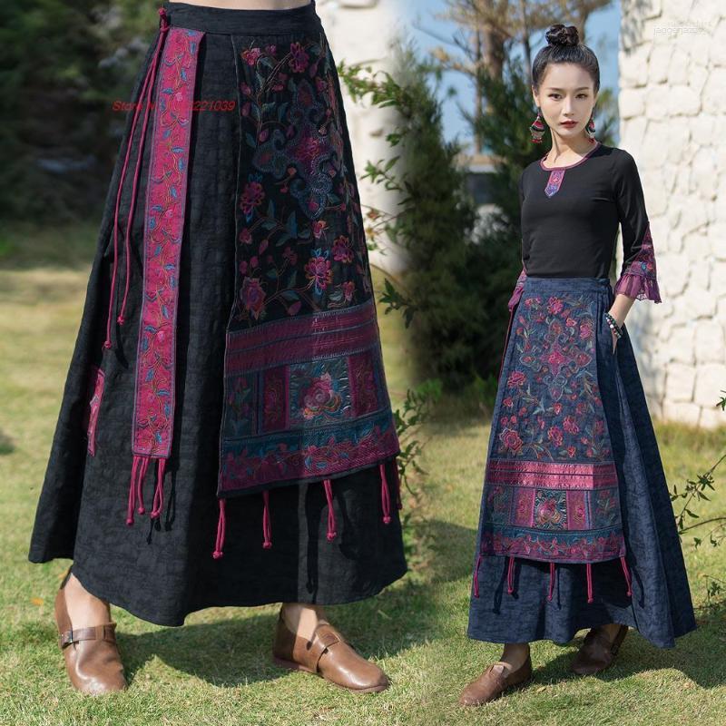 Ethnic Clothing 2023 Women Traditional Tassel Skirt National Flower Embroidery Elastic Waist Midi Chinese Vintage Folk A-line
Ethnic Clothing 2023 Women Traditional Tassel Skirt National Flower Embroidery Elastic Waist Midi Chinese Vintage Folk A-line