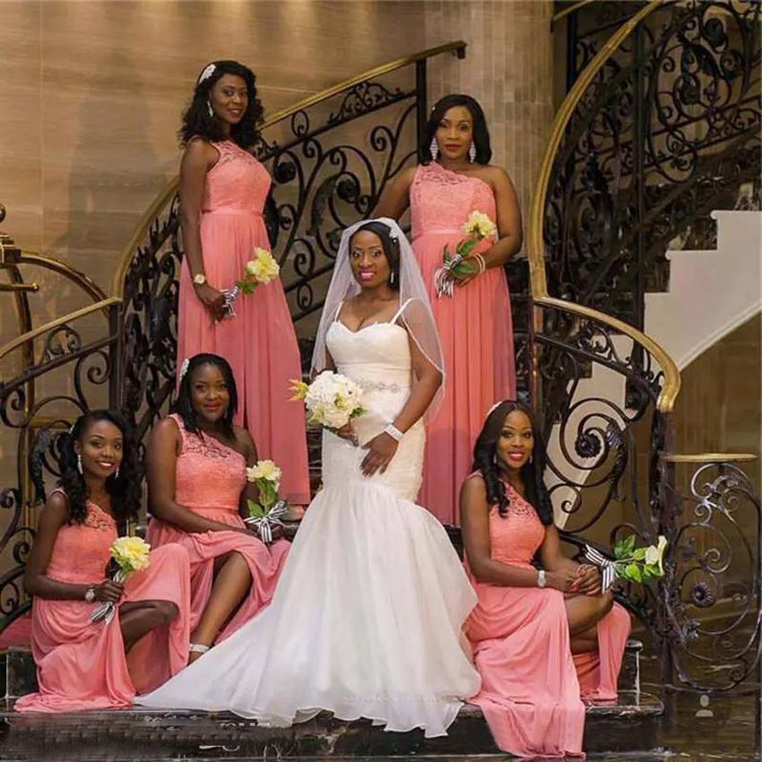 2023 Long Fashion Pleats A Line Cheap Chiffon Long Wedding Bridesmaid Dresses With Zipper Back Floor Length One Shoulder Custom Made