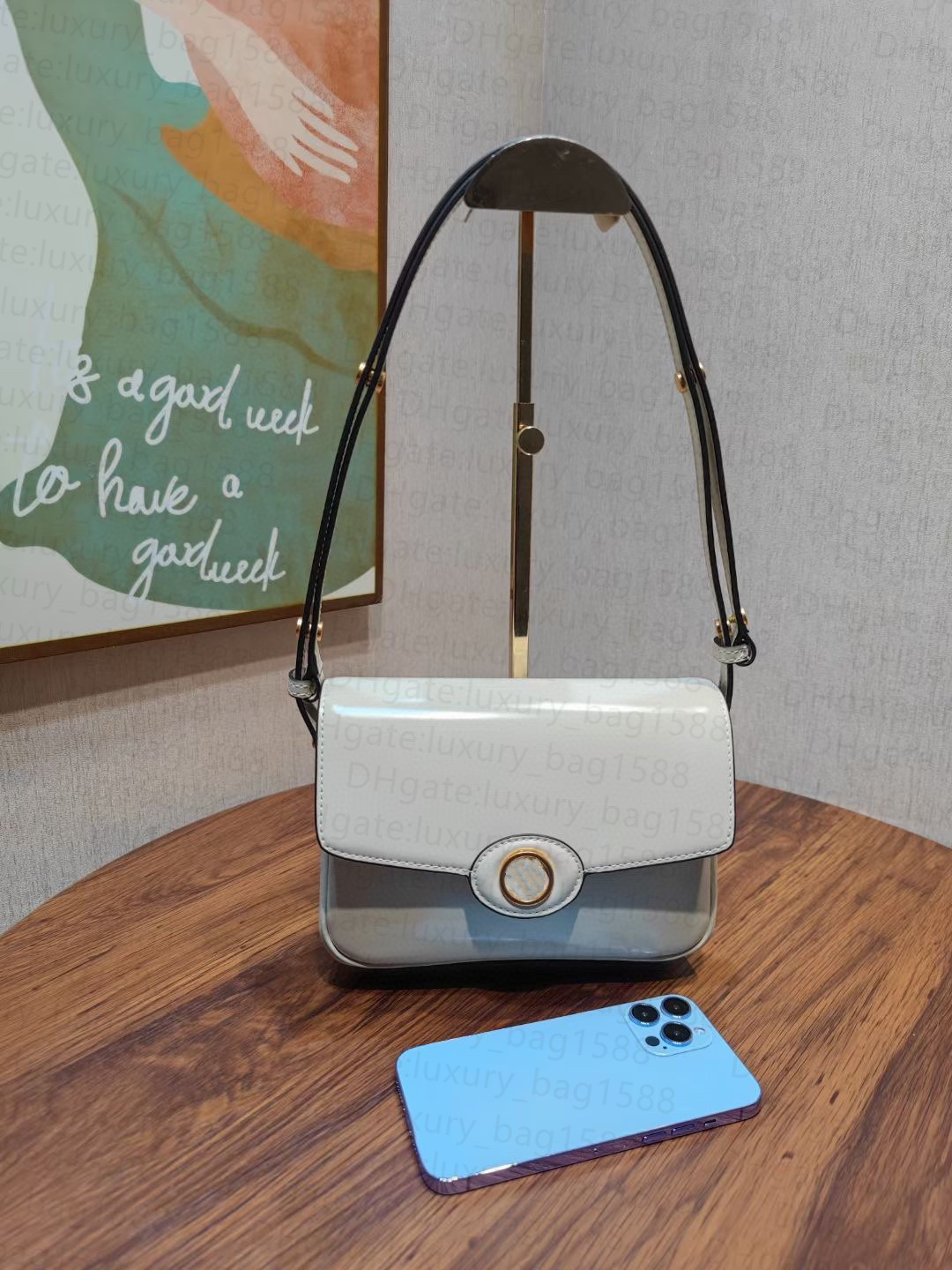 Fashionable Underarm Bag Women Classic Flap Bag 5A Quality Shoulder Bag Leather Metal Ring Accessories Designer Adjustable Shoulder Strap Flap Bag Designer Bag, White
Fashionable Underarm Bag Women Classic Flap Bag 5A Quality Shoulder Bag Leather Metal Ring Accessories Designer Adjustable Shoulder Strap Flap Bag Designer Bag, White