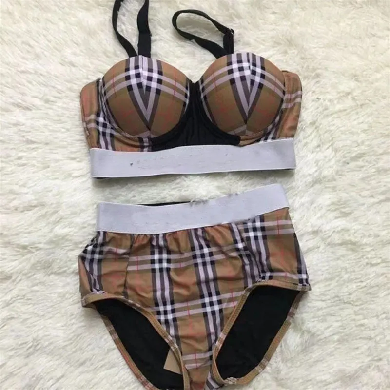 Designer bikini swimsuit 2023 Women Designers Sexy Bikinis Set Bu Clear Strap Swimsuit Stars Shape Swimwear Ladies Bathing Suit Fashion Beach Clothes Summer Womens
Designer bikini swimsuit 2023 Women Designers Sexy Bikinis Set Bu Clear Strap Swimsuit Stars Shape Swimwear Ladies Bathing Suit Fashion Beach Clothes Summer Womens