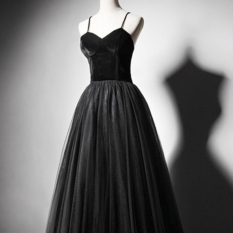 Black Prom Dress 2023 Long Evening Gowns Velvet with Tulle Party Wearing Spaghetti Lace-Up Back Floor Length