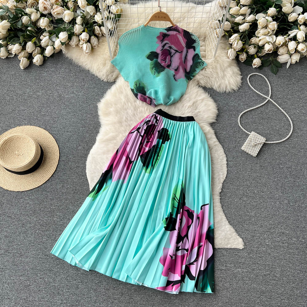 Two Piece Dress New Fashion Print Suits for Summer Women Round Neck Holiday Loose Tops +pleated Skirt Elegant Two-piece Sets 2024