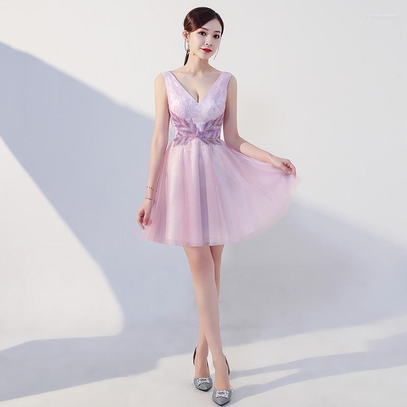 Ethnic Clothing Mini Yarn Skirt V Neck Lace Cheongsam China Short Qi Pao Women Traditional Chinese Evening Dress Qipao Orientale Party Gown
Ethnic Clothing Mini Yarn Skirt V Neck Lace Cheongsam China Short Qi Pao Women Traditional Chinese Evening Dress Qipao Orientale Party Gown