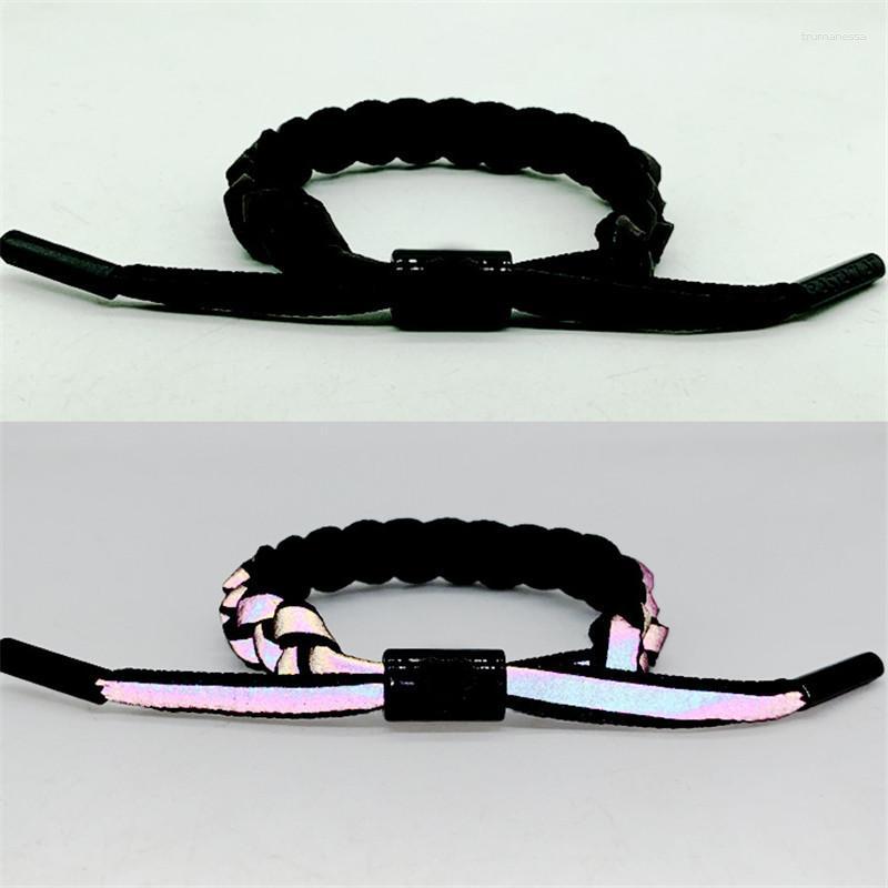Charm Bracelets 1PC Fashion Luminous Leather Weaving Bracelet Women Men Unique Creative Gradient Color Adjustable Couple Jewelry B33 Raym22
Charm Bracelets 1PC Fashion Luminous Leather Weaving Bracelet Women Men Unique Creative Gradient Color Adjustable Couple Jewelry B33 Raym22