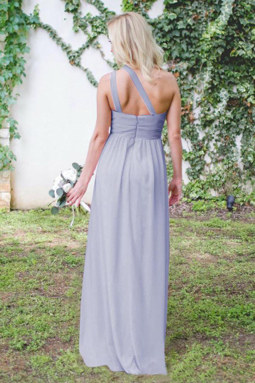 2023 New Simple Chiffon Bridesmaid Dresses One Shoulder Pleats Long A Line Wedding Guest Dress Cheap Plus Size Country Maid of Honor Gowns