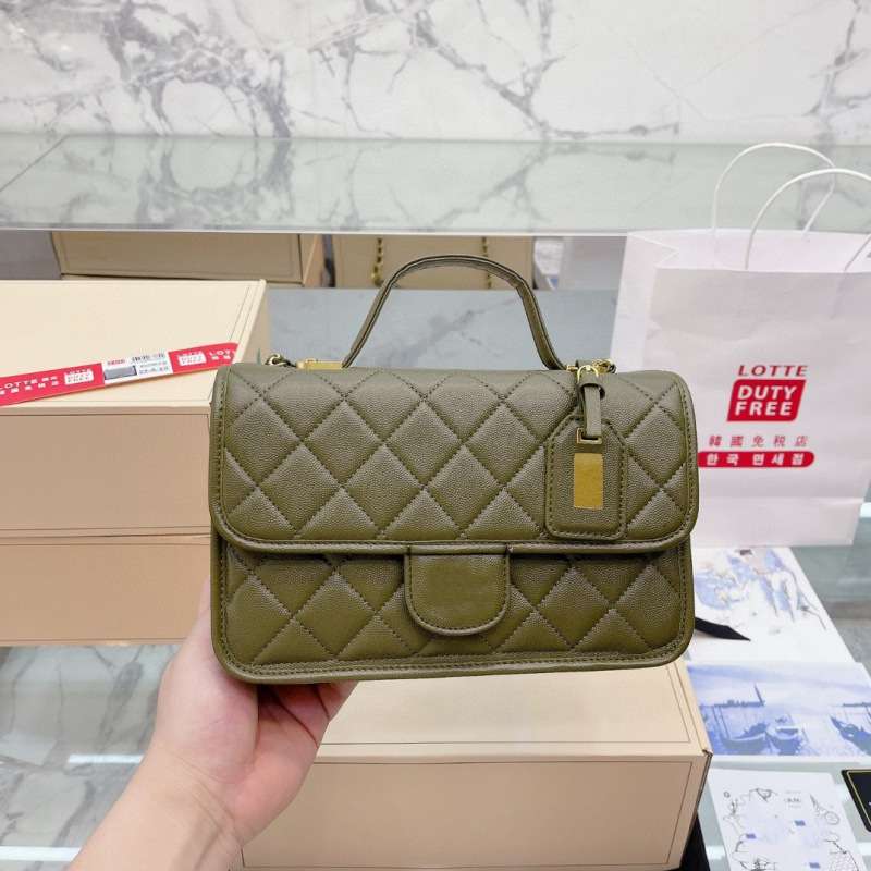 Luxury designer tote bag women fashion retro shoulder bag lychee pattern caviar high quality leather rhombus metal hand chain crossbody bag, Olive green
Luxury designer tote bag women fashion retro shoulder bag lychee pattern caviar high quality leather rhombus metal hand chain crossbody bag, Olive green