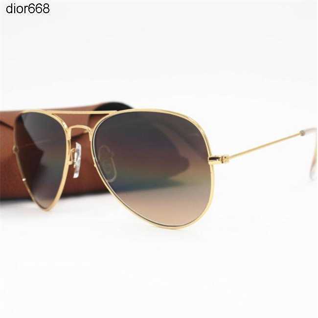 luxury mens sunglasses Designer letter womens Mens Goggle senior Eyewear For Women eyeglasses frame Vintage Metal Sun Glasses
luxury mens sunglasses Designer letter womens Mens Goggle senior Eyewear For Women eyeglasses frame Vintage Metal Sun Glasses