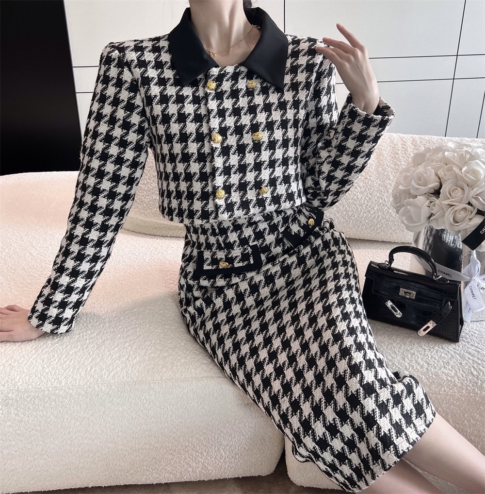 Two Piece Dress Winter Fashion Tweed Cropped Jacket Dress Sets Retro Plaid Short Coat Sexy Strapless Slim Bodycon Dress Two Piece Sets Women 2023