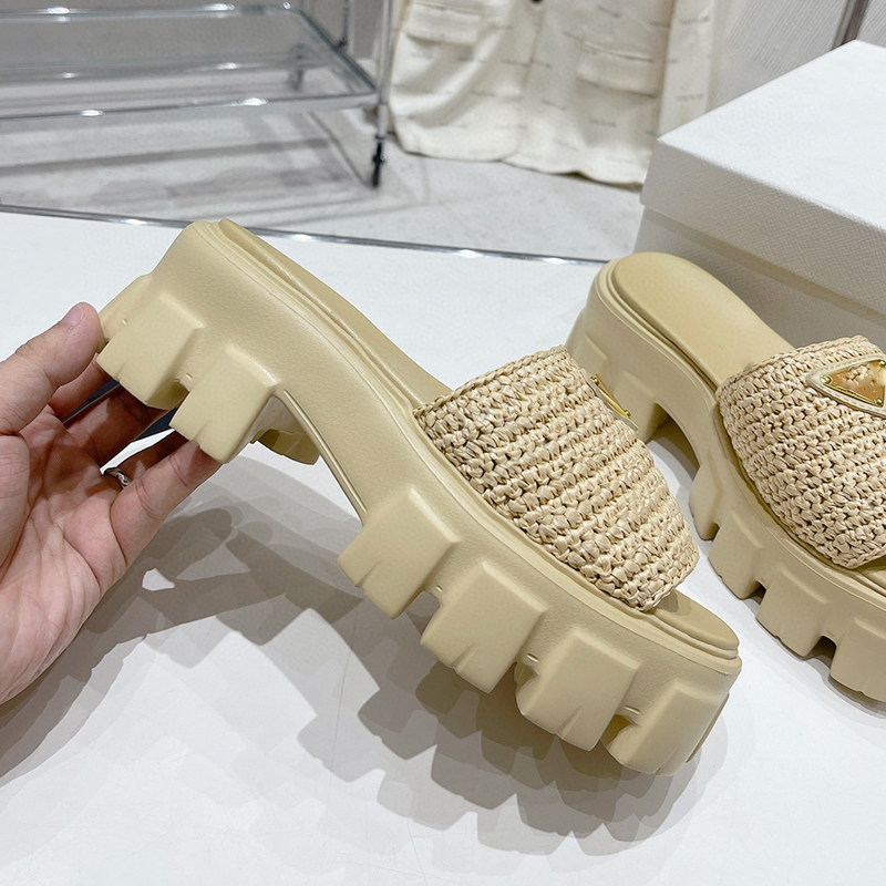 Apricot Toothed woven thick sole triangular buckle Outdoor Shoes Summer Beach slippers foam runners designer sandals Free delivery, Color 2
Apricot Toothed woven thick sole triangular buckle Outdoor Shoes Summer Beach slippers foam runners designer sandals Free delivery, Color 2