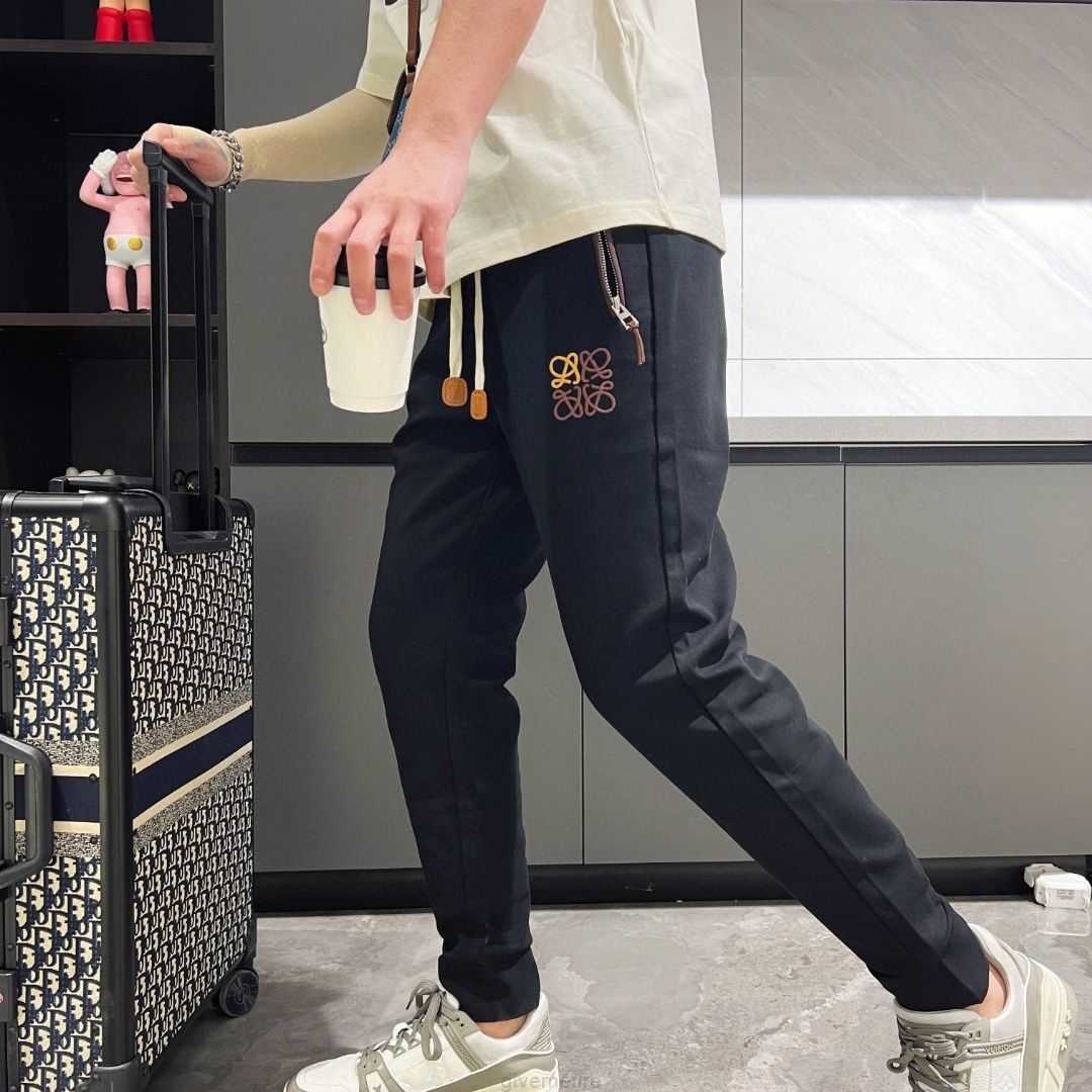 Designer Fashion Clothing Casual Pant Loewe Trendy Casual Pants for Mens Summer New Embroidery Letter Sports Feet Pants Slim Fit Youth Versatile Streetwear Jogger T, Black
Designer Fashion Clothing Casual Pant Loewe Trendy Casual Pants for Mens Summer New Embroidery Letter Sports Feet Pants Slim Fit Youth Versatile Streetwear Jogger T, Black