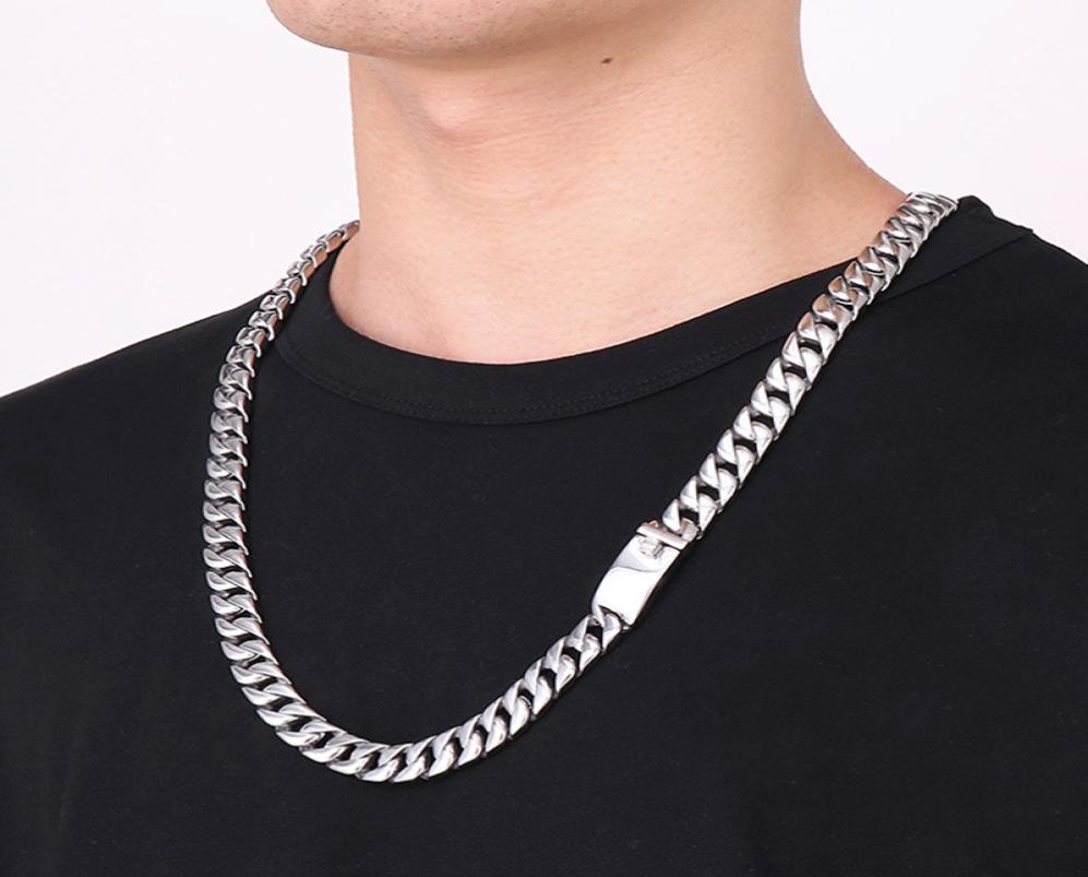 12mm Huge Heavy Polished Silver Curb Cuban Chain Necklace Men Women Hiphop Punk Rock miami Gold 316L Stainless Steel Bike Biker Li5117855
12mm Huge Heavy Polished Silver Curb Cuban Chain Necklace Men Women Hiphop Punk Rock miami Gold 316L Stainless Steel Bike Biker Li5117855