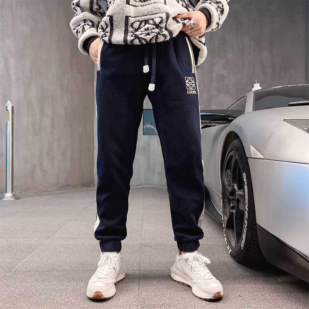 Designer Fashion Clothing Casual Pant Loewe 2022 Autumnwinter New European Goods Ins Fashion Brand Embroidered Casual Pants Loose and Slim Fit Fitted Leggings Vers, Creamy-white
Designer Fashion Clothing Casual Pant Loewe 2022 Autumnwinter New European Goods Ins Fashion Brand Embroidered Casual Pants Loose and Slim Fit Fitted Leggings Vers, Creamy-white