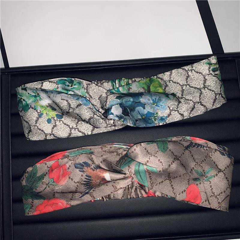 Fashion Luxury Designer Jewelry For Woman Headbands Headwear Classic Flower Letter Headband Girls Elastic Sports Retro Head Hair Band
Fashion Luxury Designer Jewelry For Woman Headbands Headwear Classic Flower Letter Headband Girls Elastic Sports Retro Head Hair Band