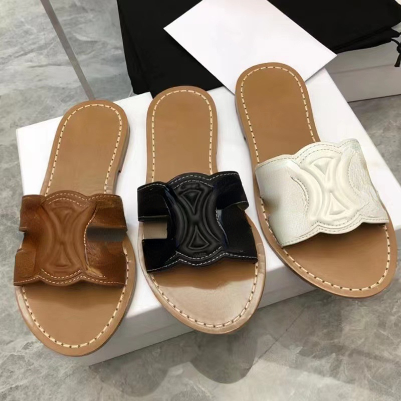 Women's One-Word Slippers for Outer Wear New Leather Open Toe Embroidery Thread Embossed Flat Beach Slippers
Women's One-Word Slippers for Outer Wear New Leather Open Toe Embroidery Thread Embossed Flat Beach Slippers