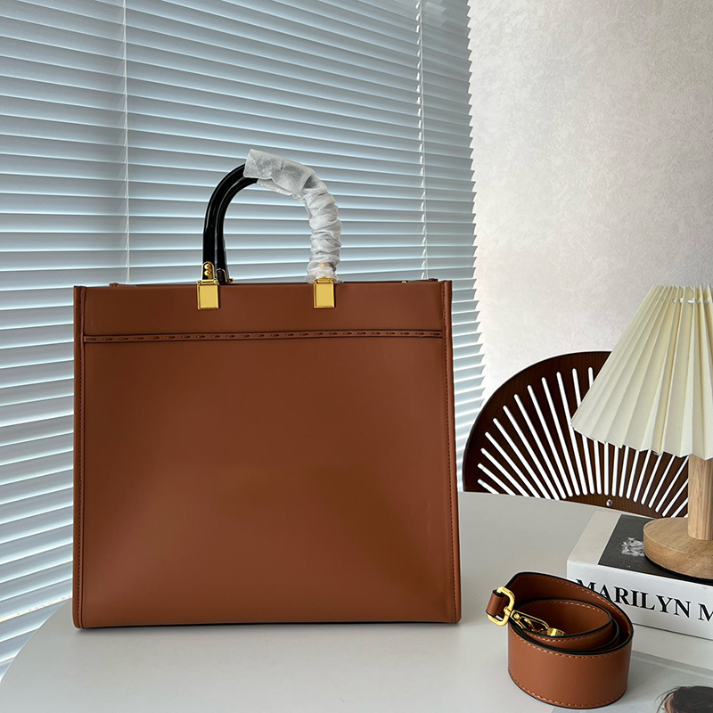 designer bags high quality the tote bags Premium Women Handbags Large Capacity Classic Mommy Summer bag totes Genuine Leather Shopping Bag fashion Clutch Bag Travel 
designer bags high quality the tote bags Premium Women Handbags Large Capacity Classic Mommy Summer bag totes Genuine Leather Shopping Bag fashion Clutch Bag Travel