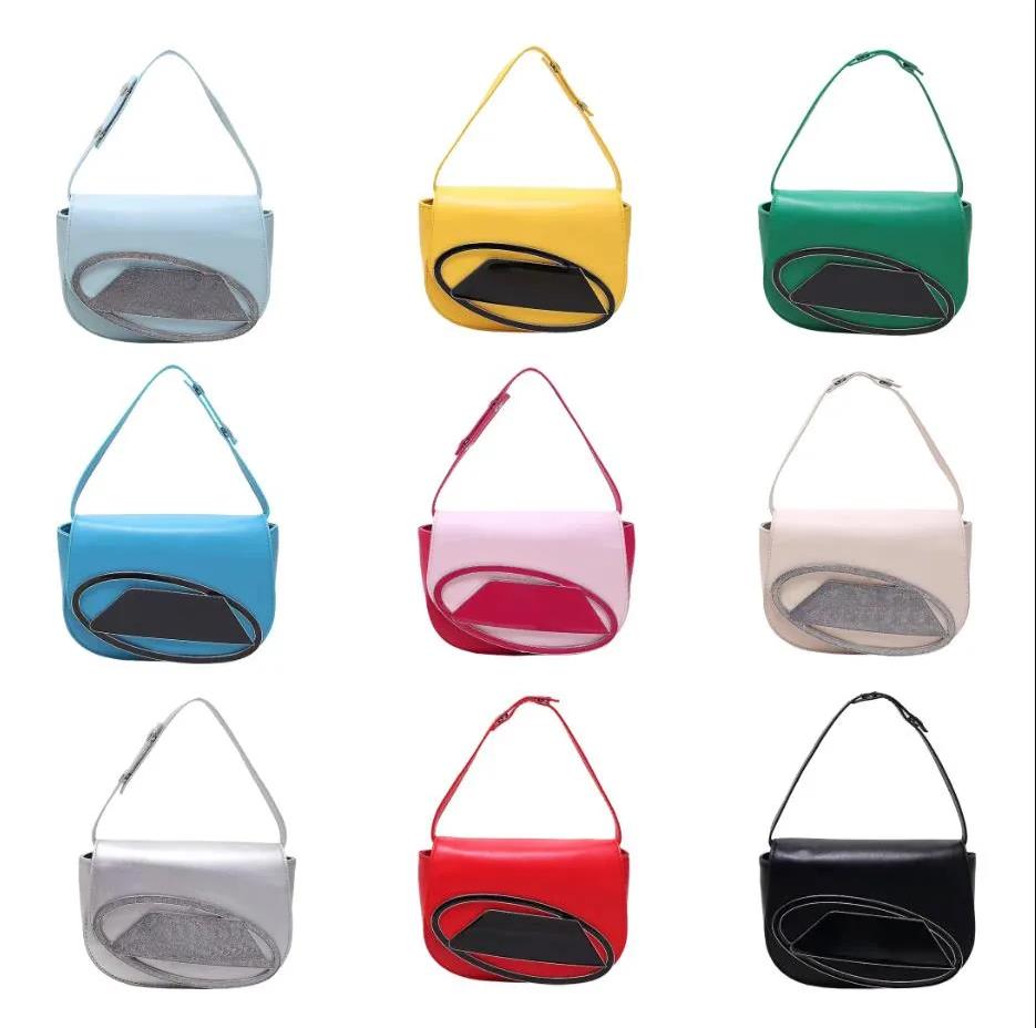 Designer Bag shoulder bag WITH BOX Italy Fashion clutch flap Jingle bag Handle Womens Flap Luxury Handbag Nappa Casual Clutch Unique Strap Bag
Designer Bag shoulder bag WITH BOX Italy Fashion clutch flap Jingle bag Handle Womens Flap Luxury Handbag Nappa Casual Clutch Unique Strap Bag