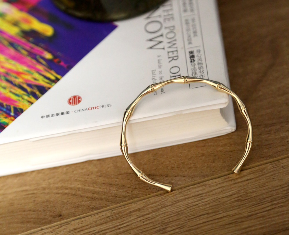 Love Gold Bracelet nail bracelet Designer Bangles for Women Mens Stainless Steel Alloy Armband Pulsera Pulseras Diamond Bracelets Plated Gold Silver Rose Jewelry
Love Gold Bracelet nail bracelet Designer Bangles for Women Mens Stainless Steel Alloy Armband Pulsera Pulseras Diamond Bracelets Plated Gold Silver Rose Jewelry